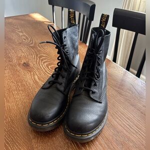 Women’s Dr. Martens